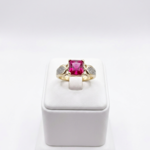 Bague rubis et diamant