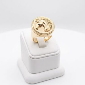 Chevalière ronde avec tête de cheval