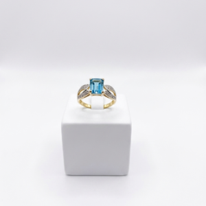 Bague pierre bleu clair
